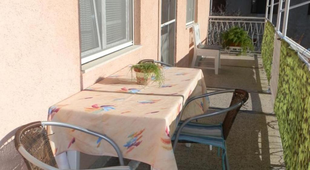 Apartment Julietta Pirovac Eksteriør billede